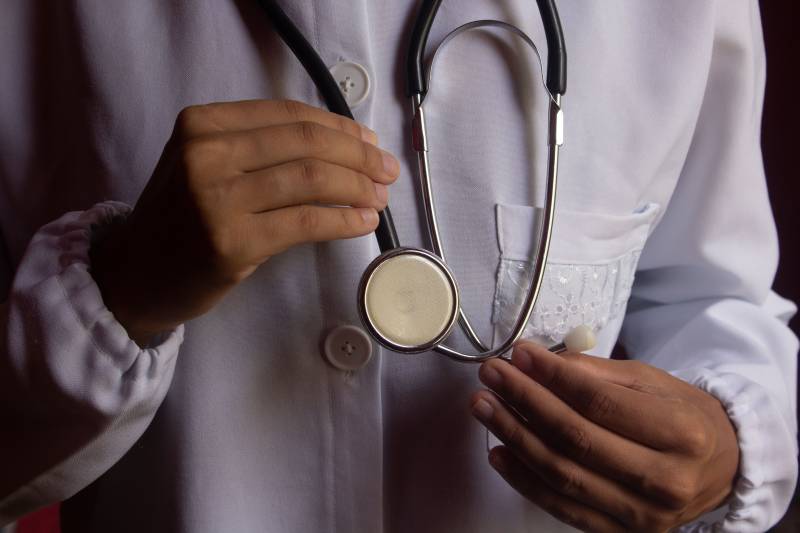 Dr